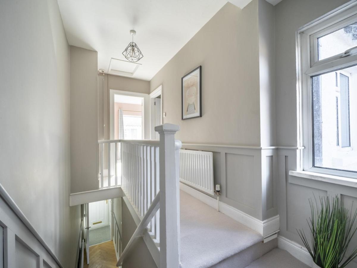 Luxury Townhouse 2br Belfast's Area Belfast