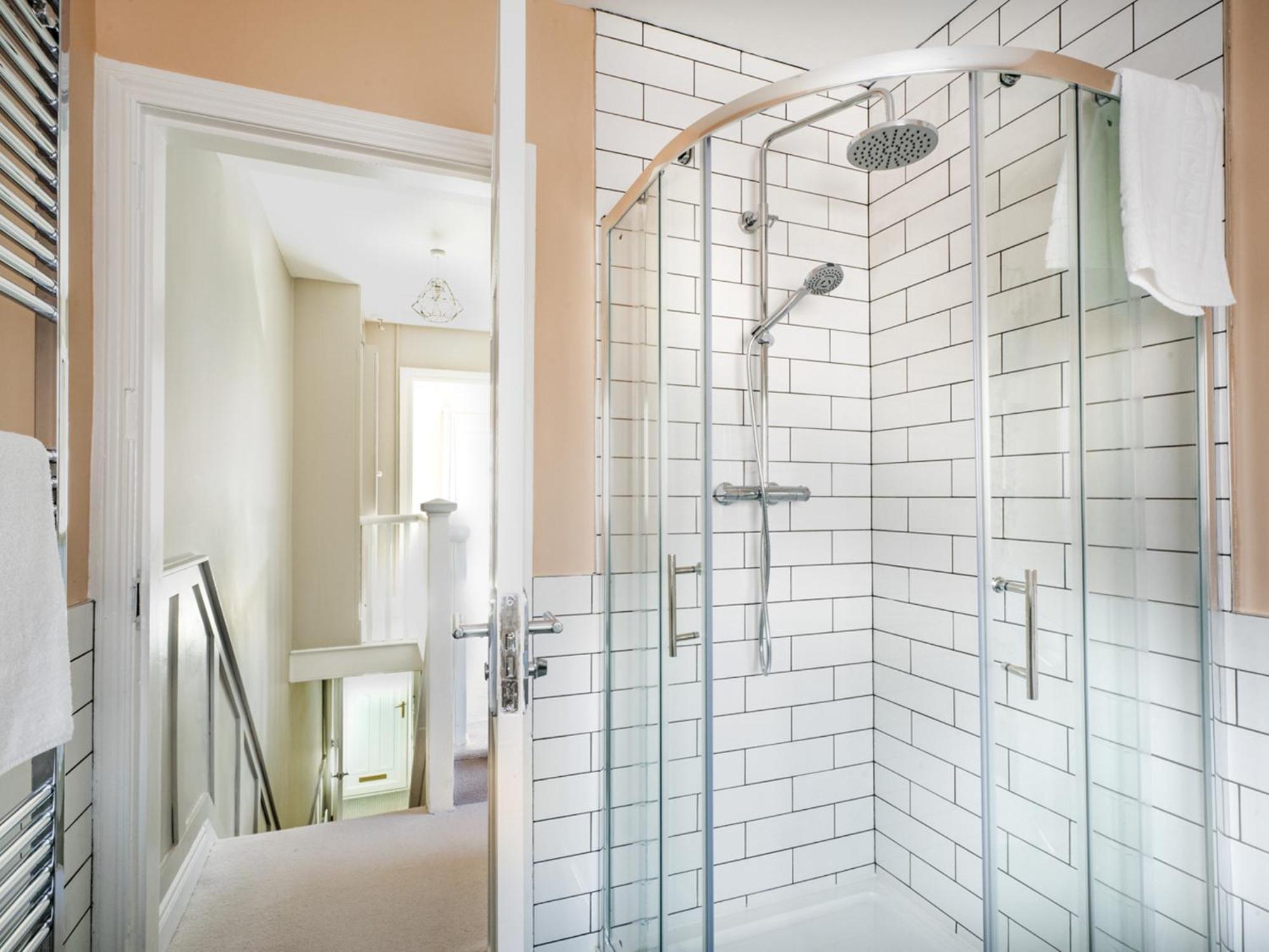 Luxury Townhouse 2br Belfast's Area
